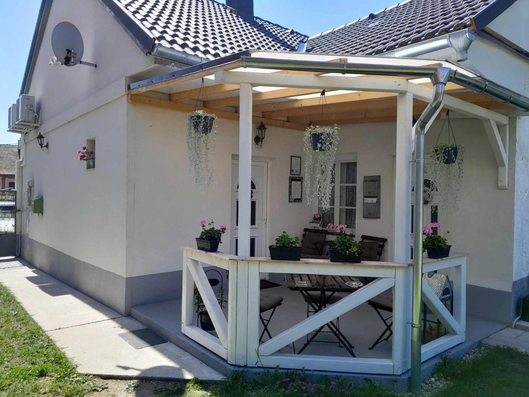 Edina Vintage Vendeghaz Apartment Mosonmagyaróvár Exterior foto