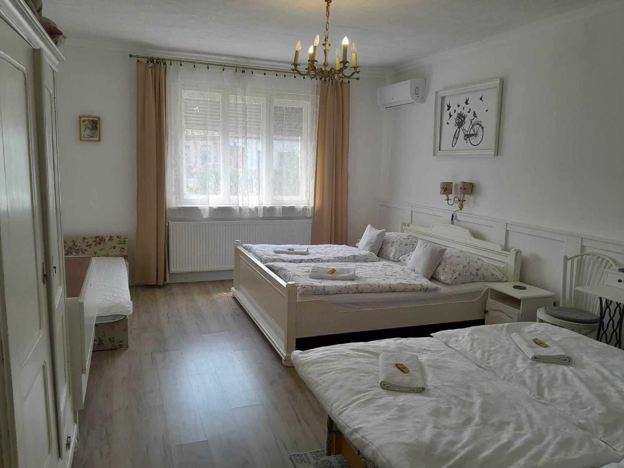 Edina Vintage Vendeghaz Apartment Mosonmagyaróvár Exterior foto